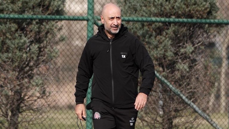 Ekonomik belirsizliğe rağmen açık artırmayla sanat eseri satışları rekor kırdı