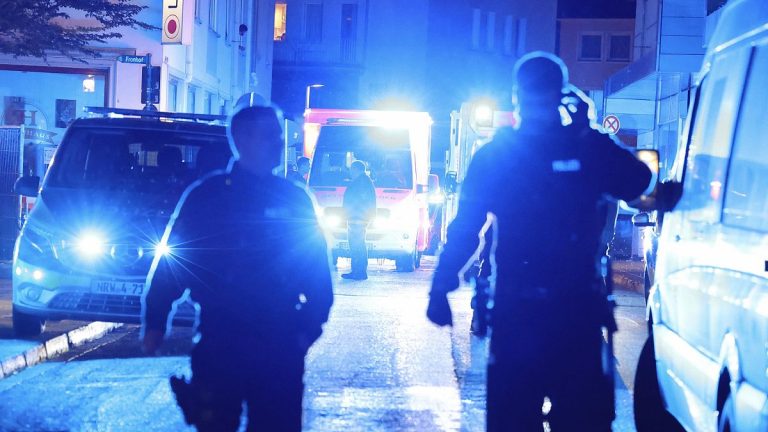 Almanya’nın Solingen kentindeki festivale bıçaklı saldırı: Çok sayıda kişi öldü