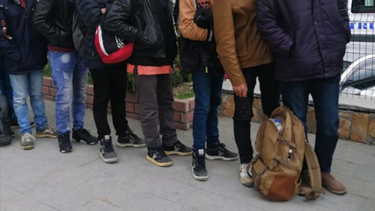 Kırklareli’de 27 kaçak göçmen yakalandı