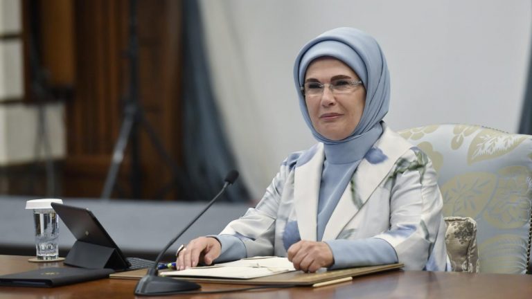 “Sıfır atık bilincinin hayatın her alanında benimsenen bir değer haline gelmesi dileğimizdir.”