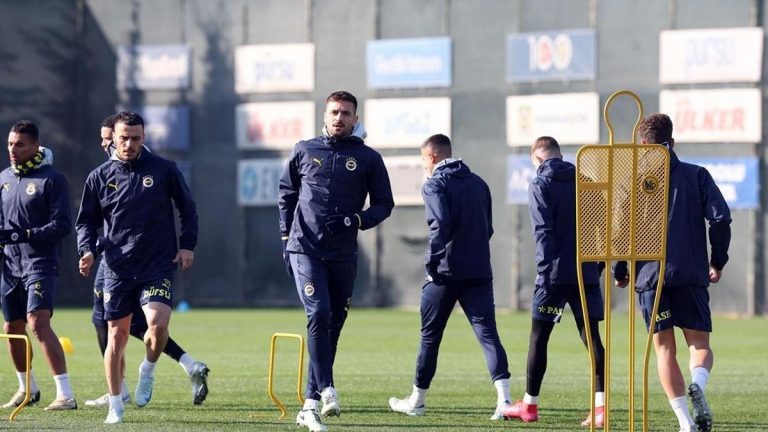 F.Bahçe, Adana Demirspor karşılaşmasının hazırlıklarını tamamladı