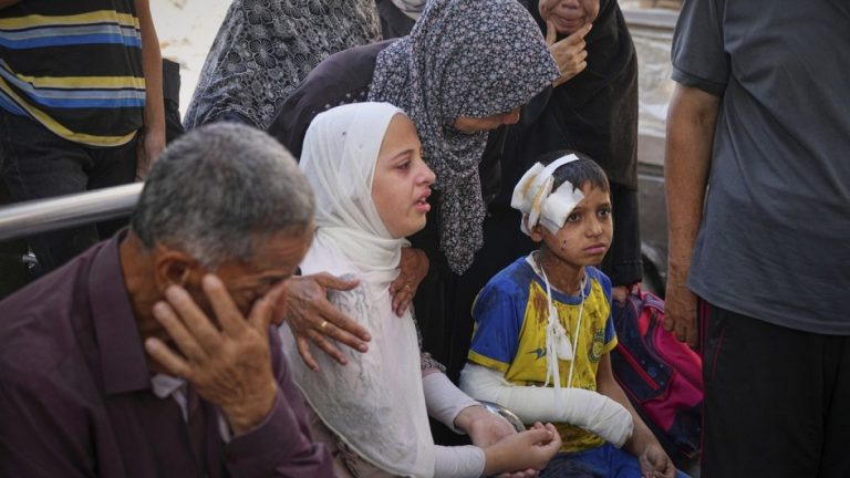 İsrail Gazze’de yardım bekleyen insanlara saldırdı: En az 44 kişi öldü