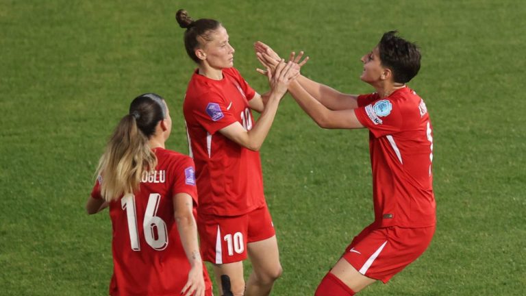 Milliler Yunanistan’ı devirdi: Play-out bileti aldı! – Son Dakika Spor Haberleri