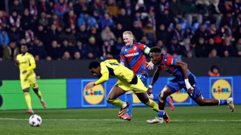 Maç bitti tartışmalar bitmedi! Fenerbahçe’den gece yarısı hakem tepkisi: Şortu çıkardı!
